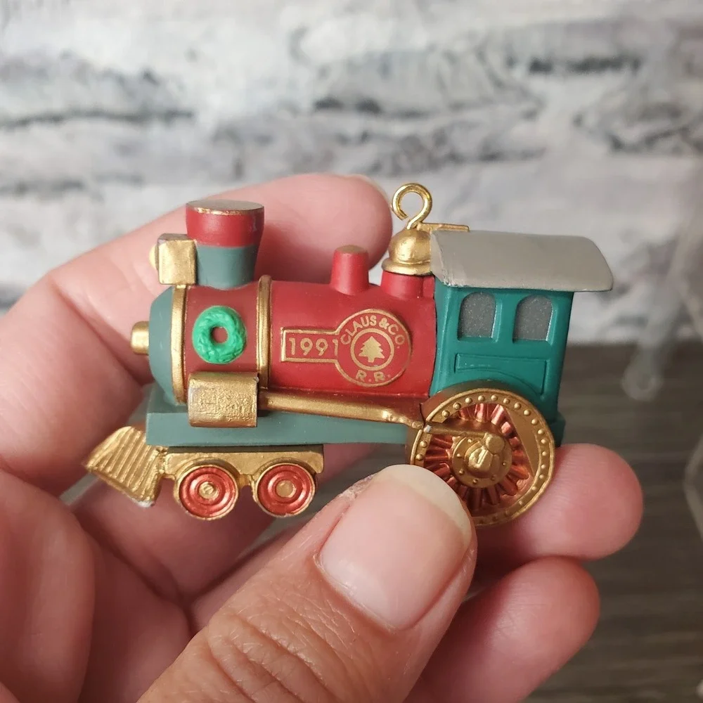 Hallmark excellent pre